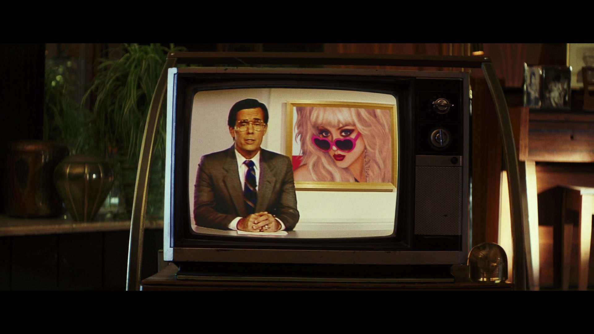Angelyne_S01E01_Dream_Machine_1080p_ERW_000421.jpg