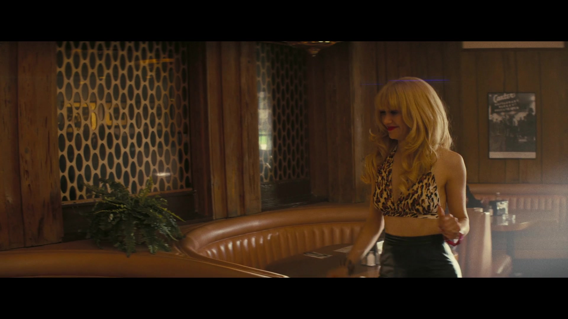 Angelyne_S01E01_Dream_Machine_1080p_ERW_002740.jpg