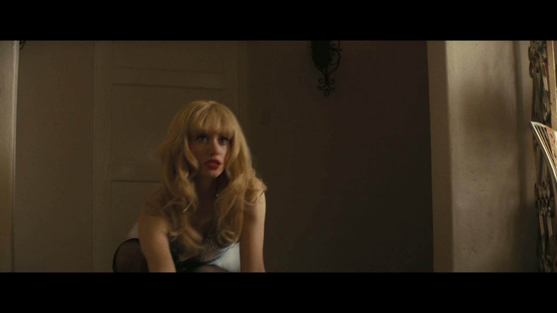Angelyne_S01E01_Dream_Machine_1080p_ERW_003051.jpg