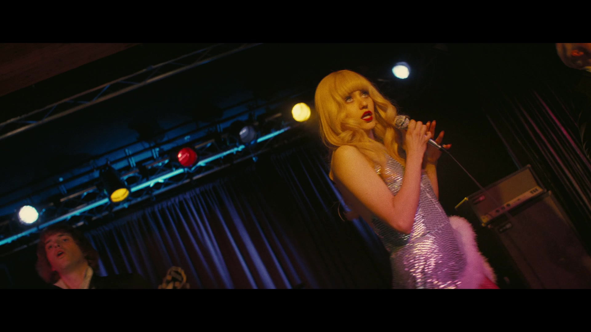 Angelyne_S01E01_Dream_Machine_1080p_ERW_003765.jpg