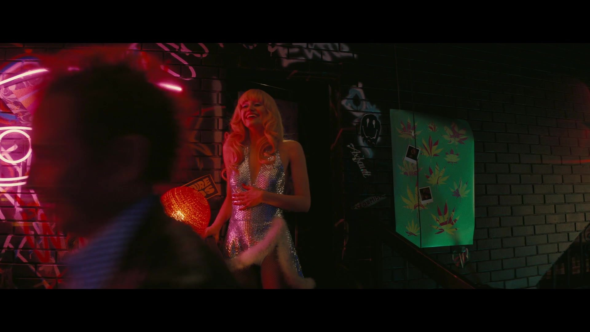 Angelyne_S01E01_Dream_Machine_1080p_ERW_003895.jpg