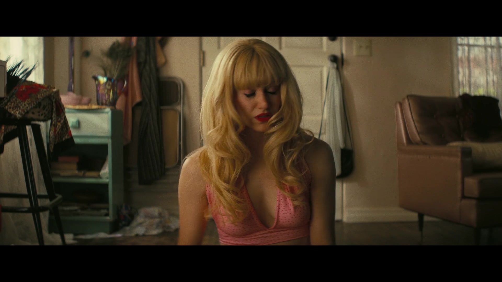 Angelyne_S01E01_Dream_Machine_1080p_ERW_004540.jpg