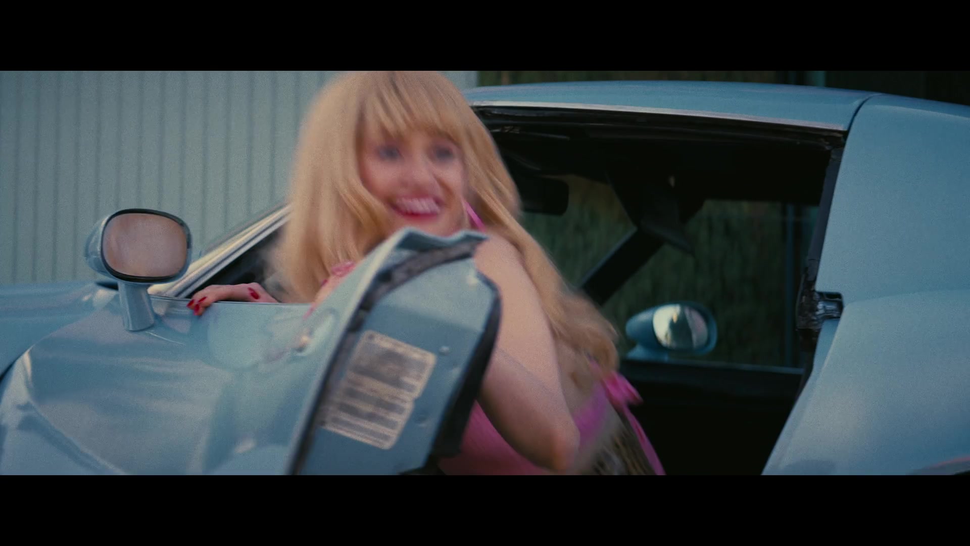 Angelyne_S01E01_Dream_Machine_1080p_ERW_004756.jpg