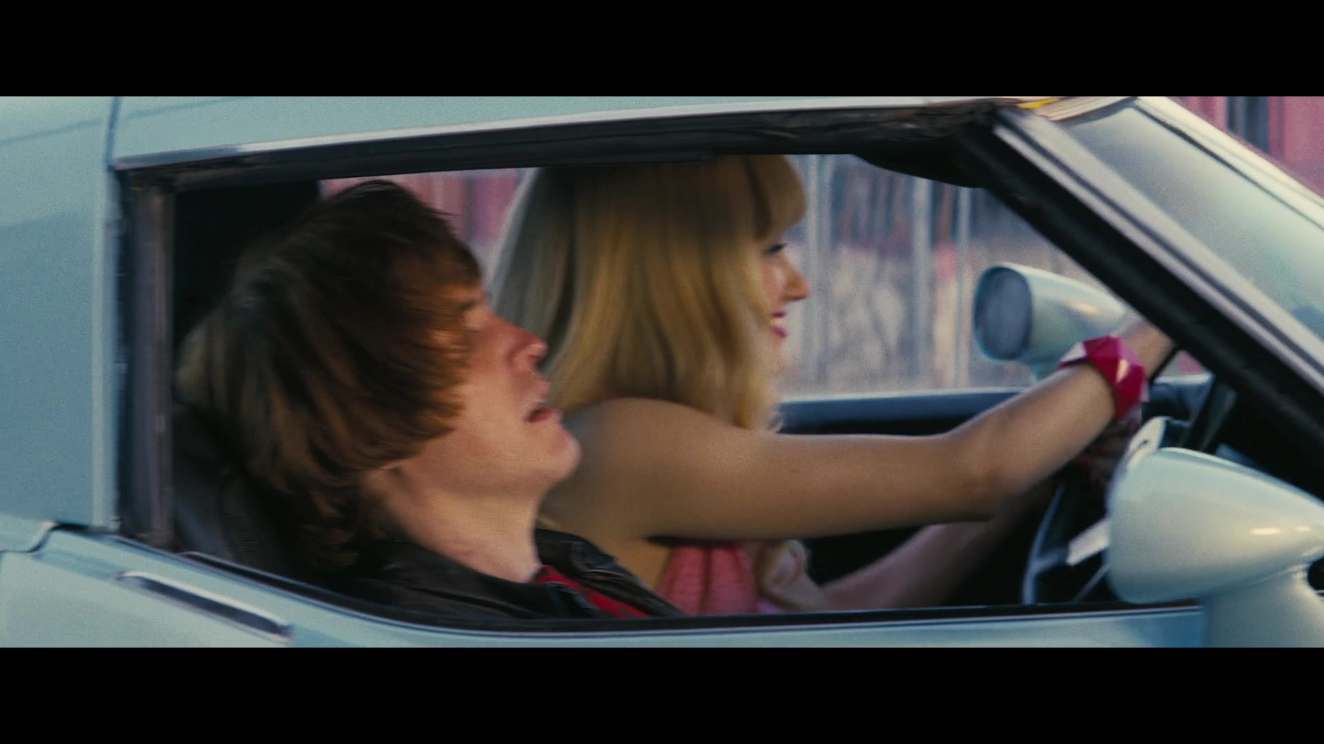Angelyne_S01E01_Dream_Machine_1080p_ERW_004881.jpg