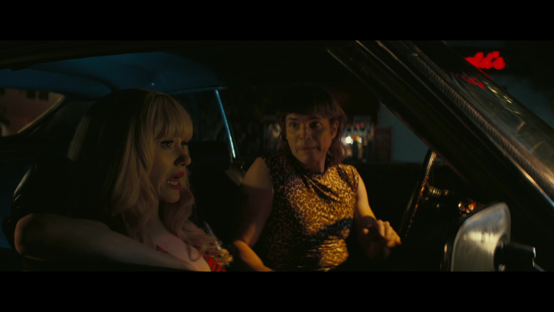 Angelyne_S01E01_Dream_Machine_1080p_ERW_005413.jpg