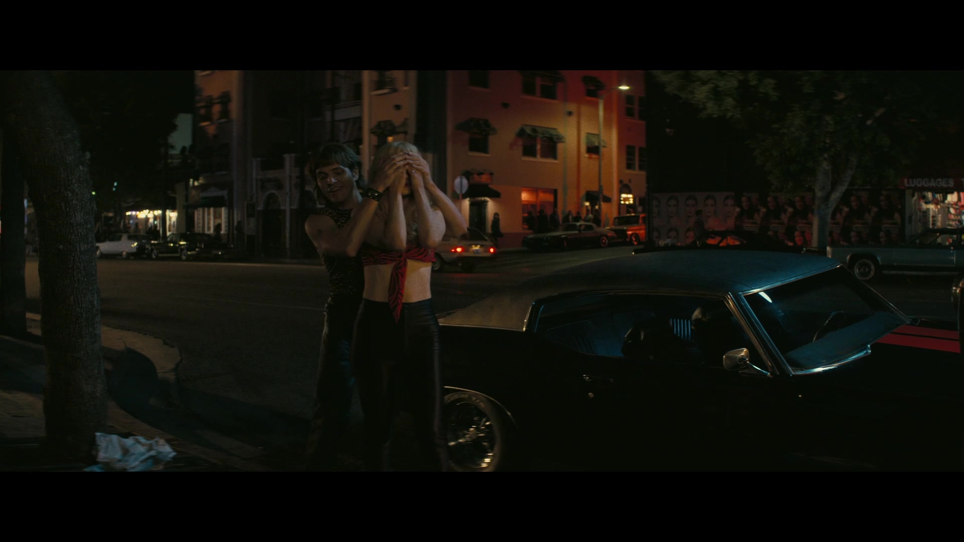 Angelyne_S01E01_Dream_Machine_1080p_ERW_005447.jpg