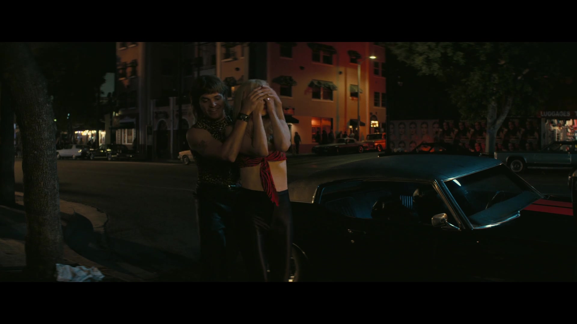 Angelyne_S01E01_Dream_Machine_1080p_ERW_005449.jpg