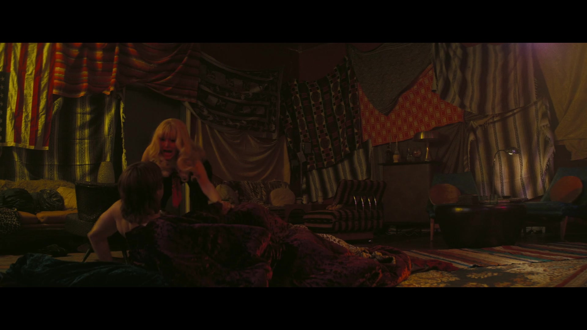 Angelyne_S01E01_Dream_Machine_1080p_ERW_005798.jpg