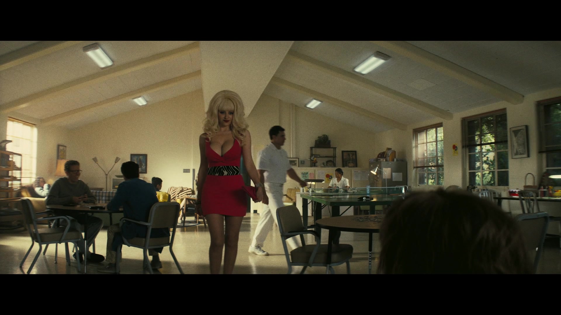 Angelyne_S01E01_Dream_Machine_1080p_ERW_006278.jpg