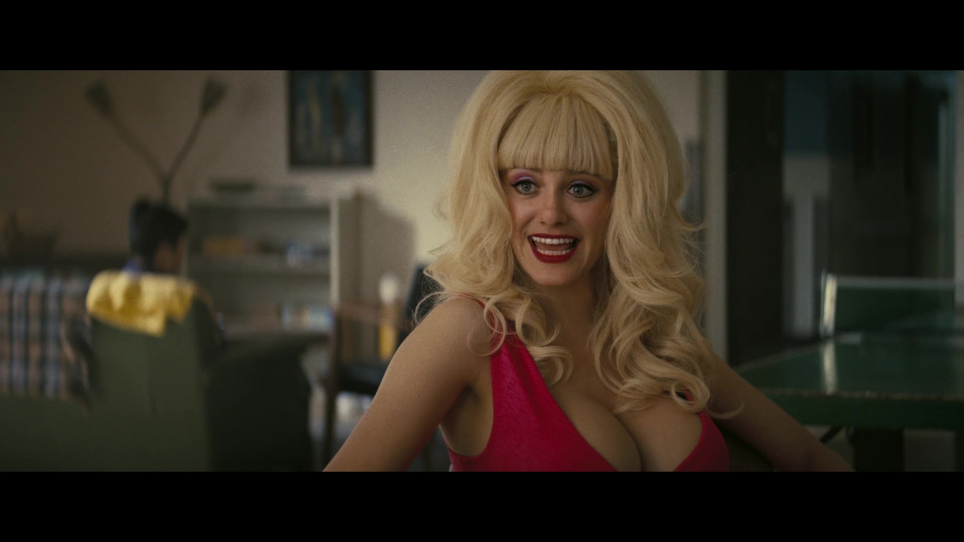 Angelyne_S01E01_Dream_Machine_1080p_ERW_006542.jpg
