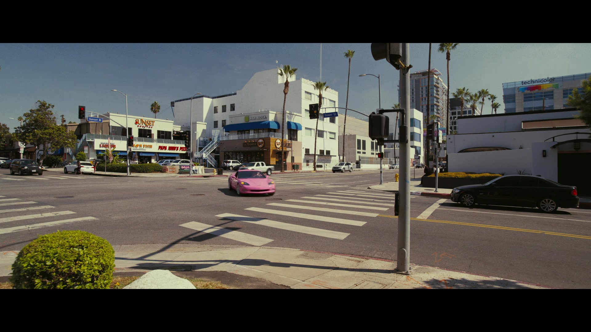 Angelyne_S01E02_Gods_and_Fairies_1080p_ERW_000051.jpg