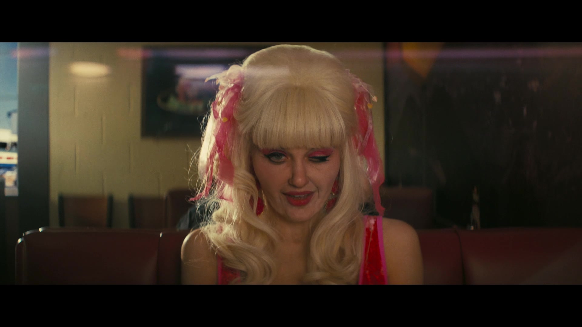 Angelyne_S01E02_Gods_and_Fairies_1080p_ERW_000173.jpg