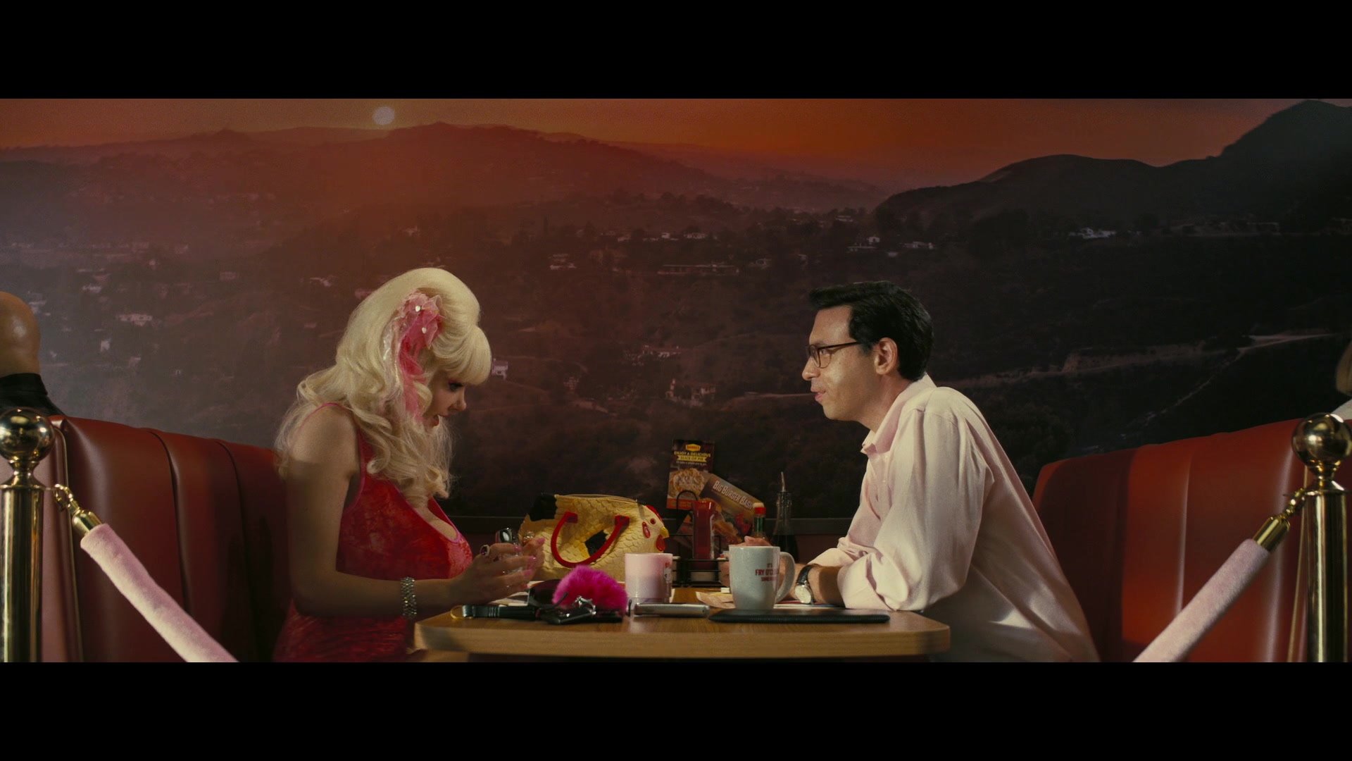 Angelyne_S01E02_Gods_and_Fairies_1080p_ERW_000276.jpg