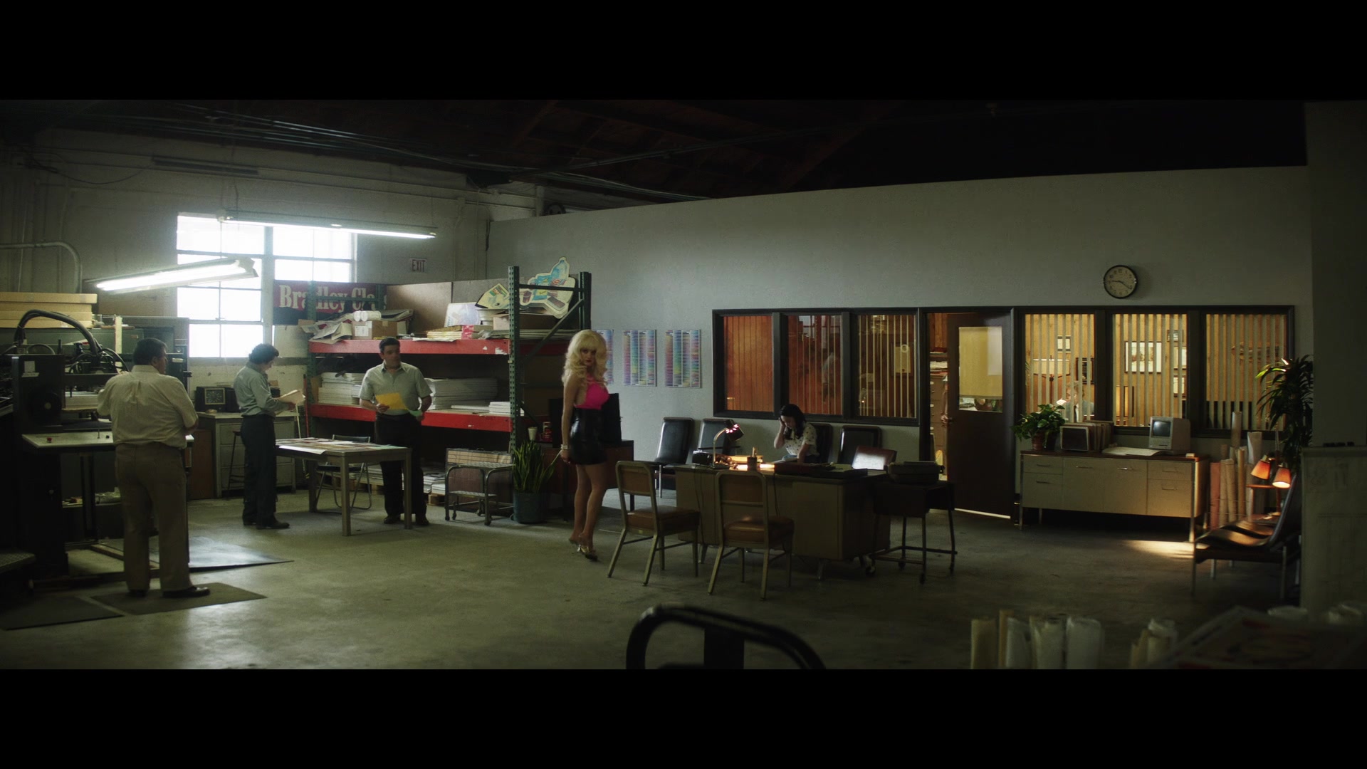 Angelyne_S01E02_Gods_and_Fairies_1080p_ERW_000926.jpg