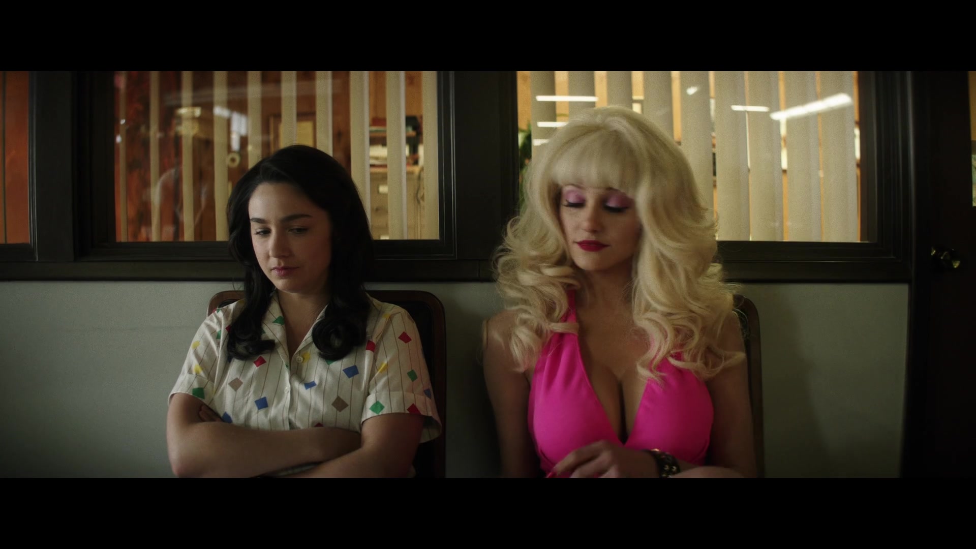 Angelyne_S01E02_Gods_and_Fairies_1080p_ERW_000964.jpg
