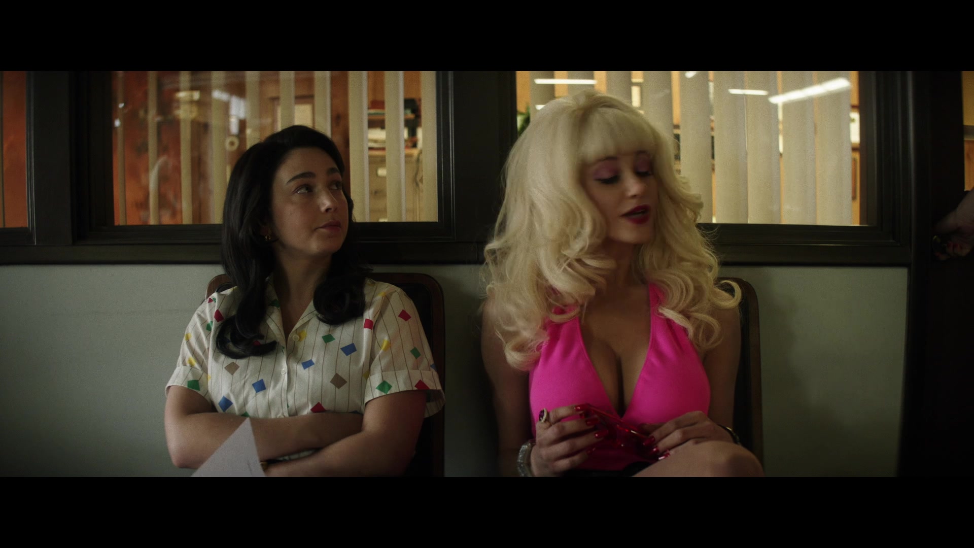 Angelyne_S01E02_Gods_and_Fairies_1080p_ERW_001034.jpg