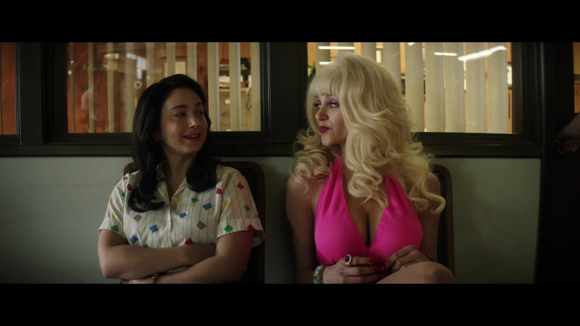 Angelyne_S01E02_Gods_and_Fairies_1080p_ERW_001039.jpg