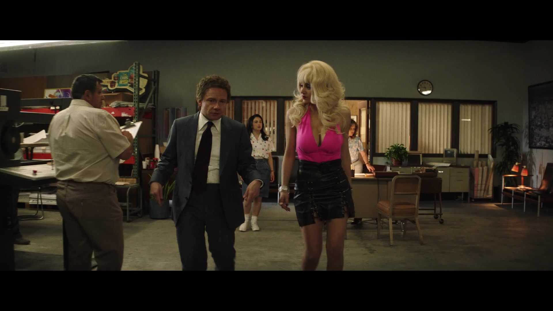 Angelyne_S01E02_Gods_and_Fairies_1080p_ERW_001400.jpg