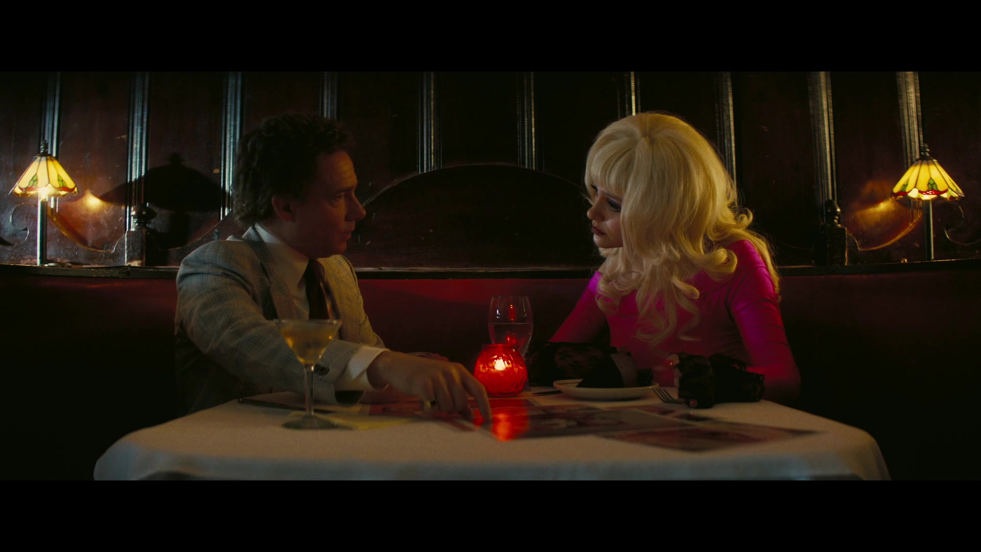 Angelyne_S01E02_Gods_and_Fairies_1080p_ERW_001680.jpg