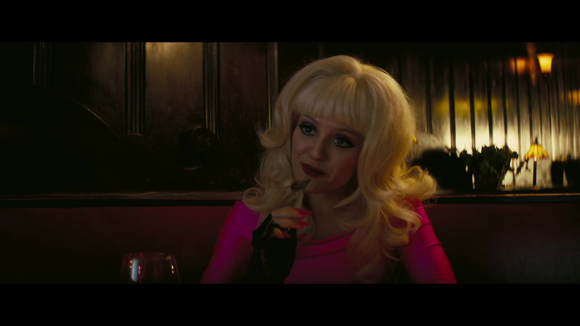 Angelyne_S01E02_Gods_and_Fairies_1080p_ERW_001730.jpg
