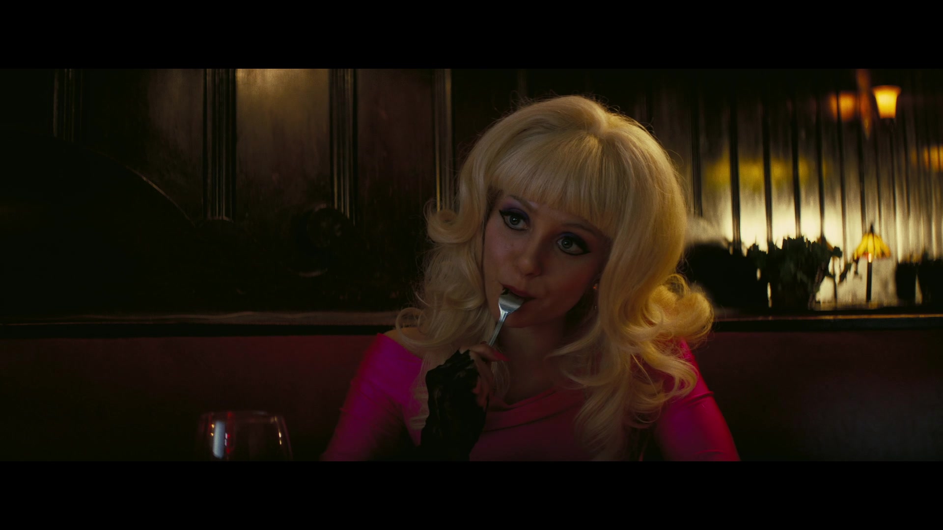 Angelyne_S01E02_Gods_and_Fairies_1080p_ERW_001735.jpg