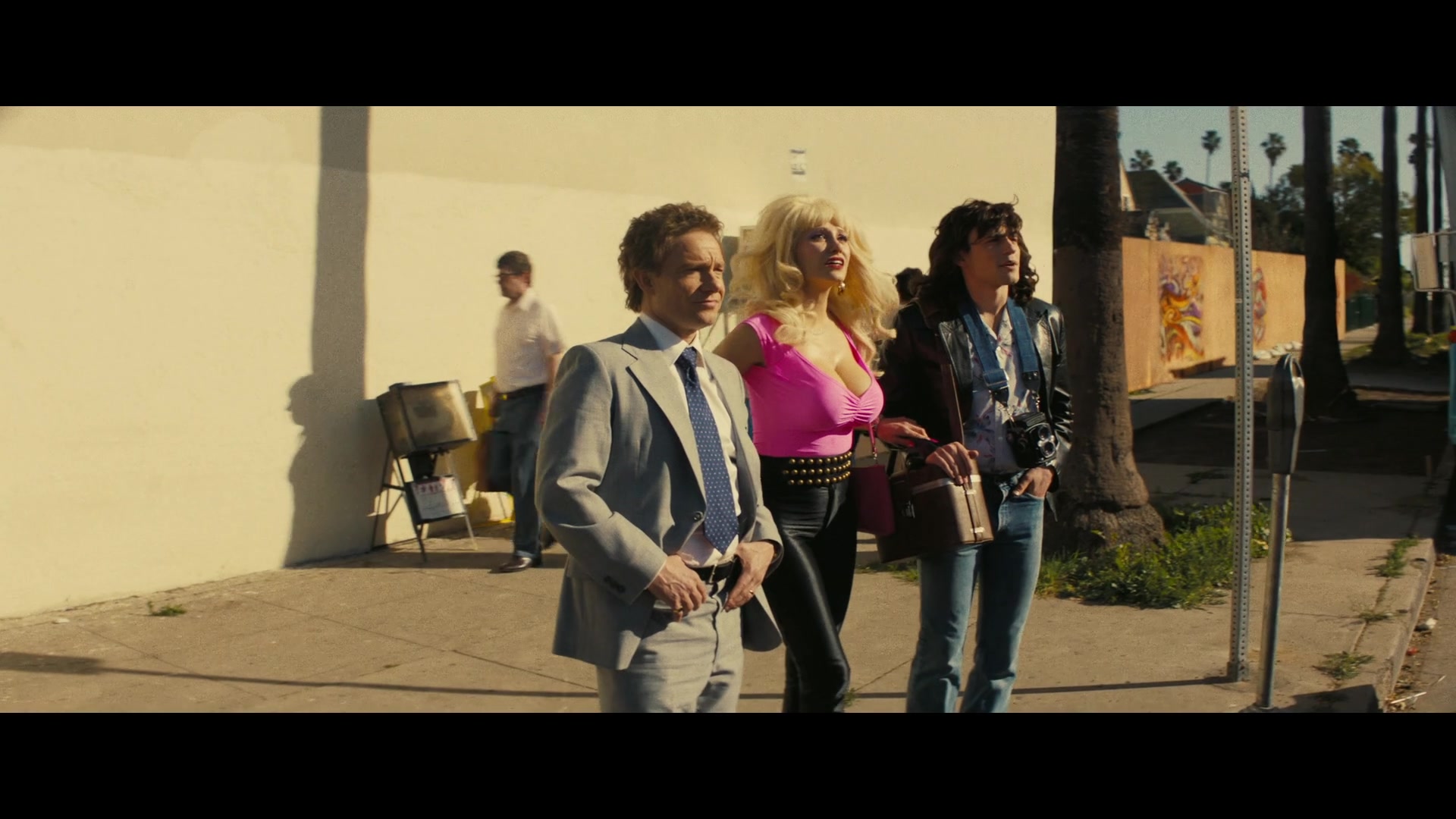 Angelyne_S01E02_Gods_and_Fairies_1080p_ERW_002054.jpg