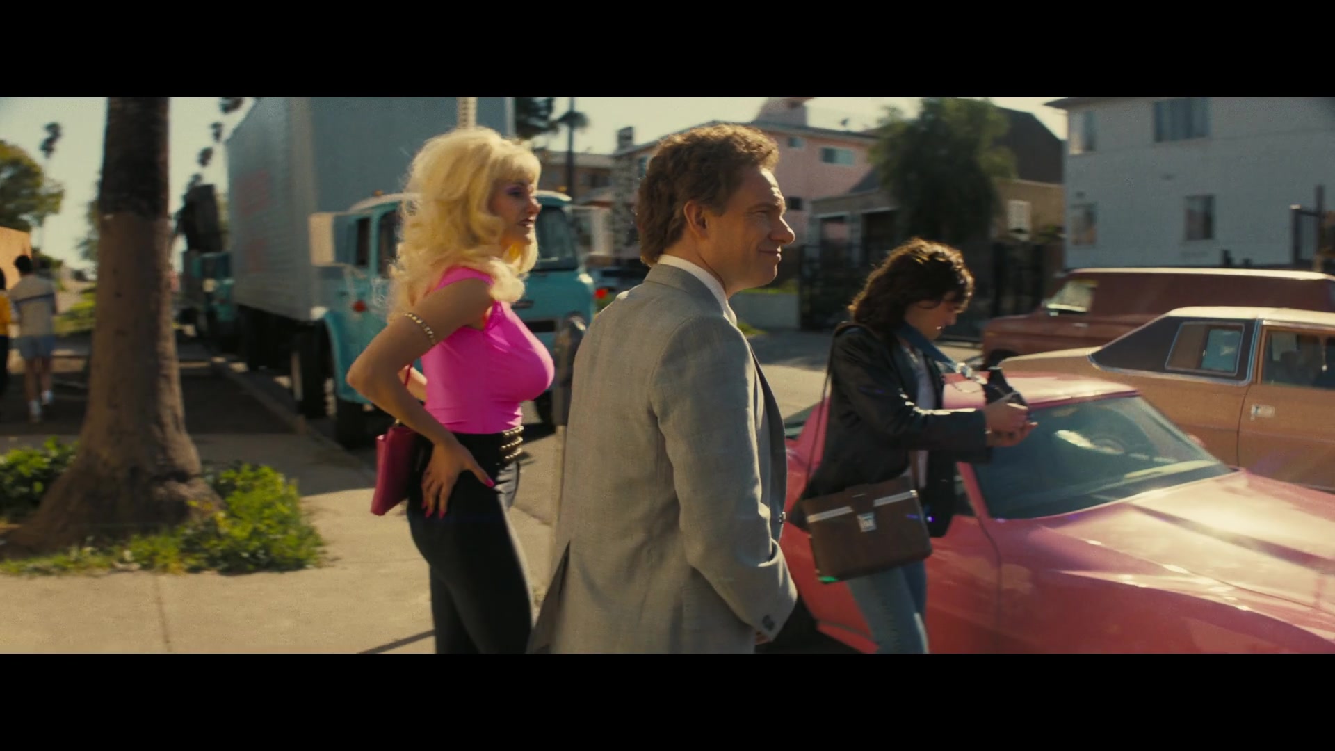 Angelyne_S01E02_Gods_and_Fairies_1080p_ERW_002063.jpg