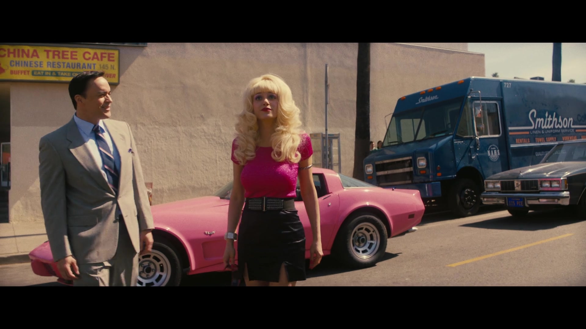 Angelyne_S01E02_Gods_and_Fairies_1080p_ERW_002185.jpg