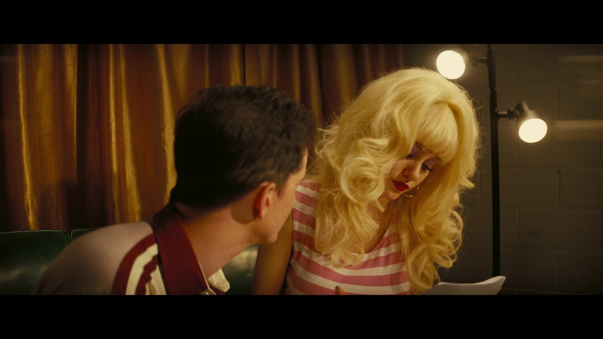 Angelyne_S01E02_Gods_and_Fairies_1080p_ERW_003363.jpg