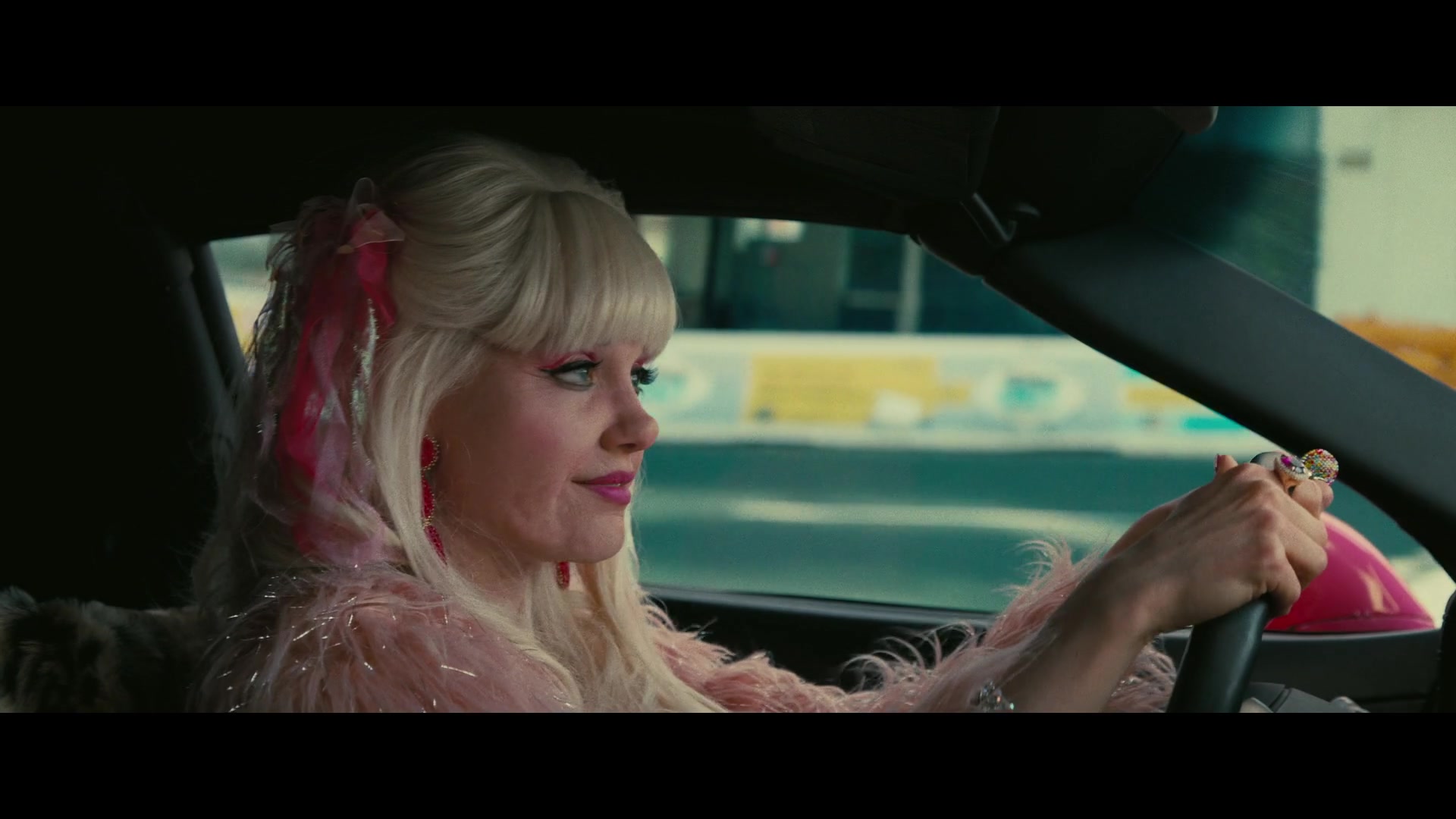 Angelyne_S01E03_Glow_in_the_Dark_Queen_of_the_Universe_1080p_ERW_000088.jpg