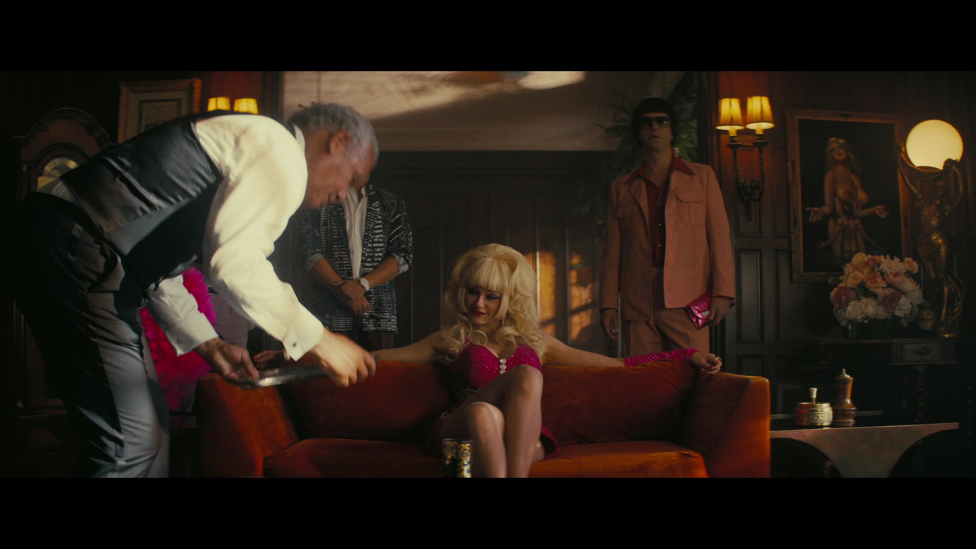 Angelyne_S01E03_Glow_in_the_Dark_Queen_of_the_Universe_1080p_ERW_001210.jpg
