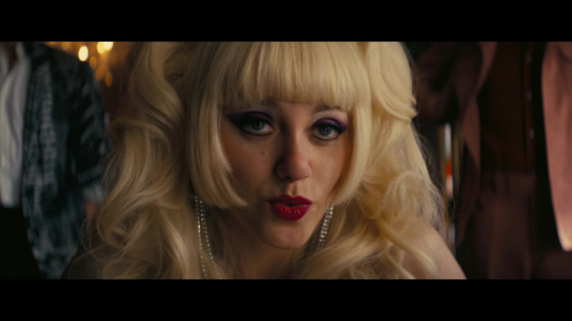 Angelyne_S01E03_Glow_in_the_Dark_Queen_of_the_Universe_1080p_ERW_001570.jpg