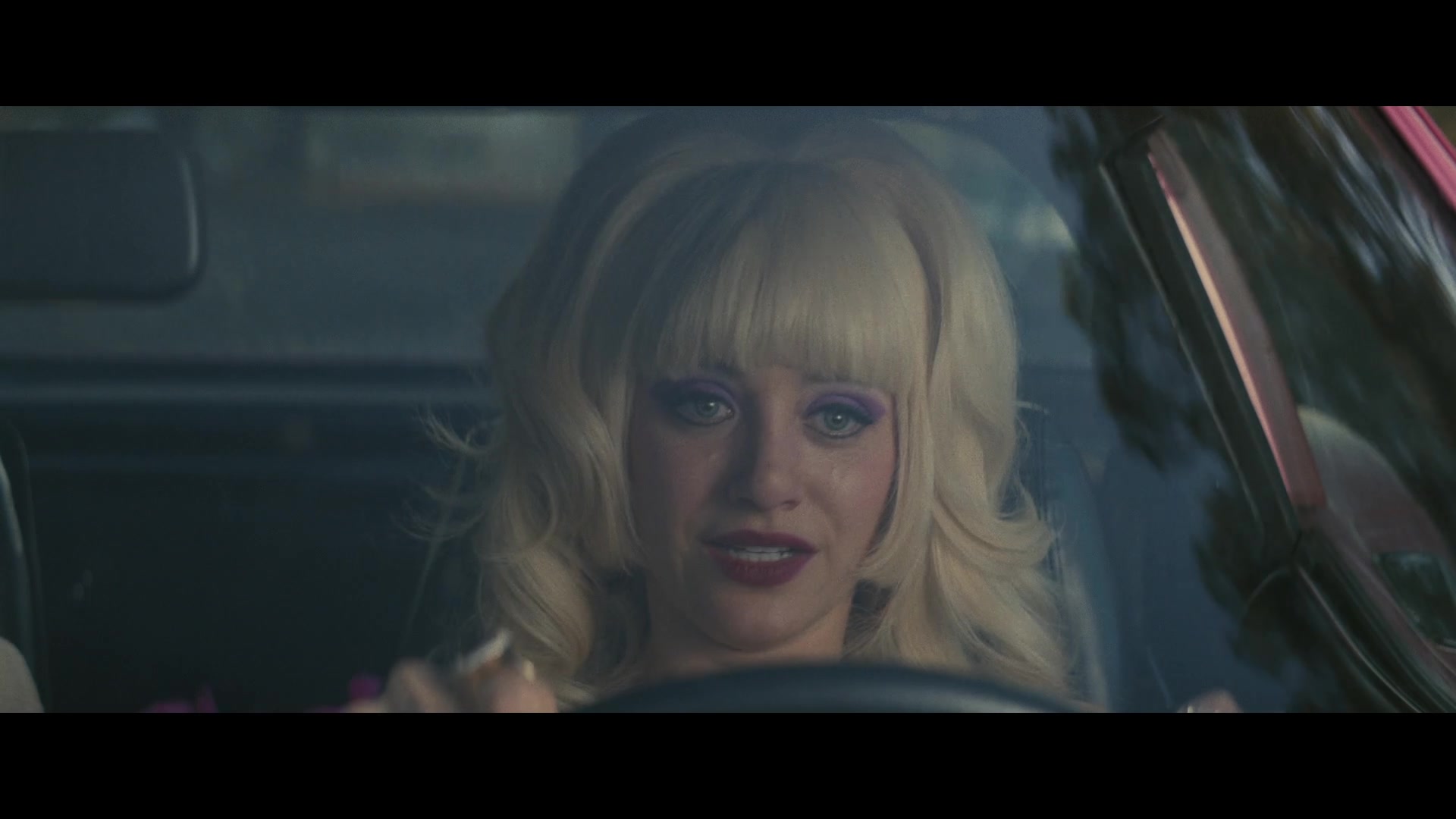 Angelyne_S01E03_Glow_in_the_Dark_Queen_of_the_Universe_1080p_ERW_002713.jpg