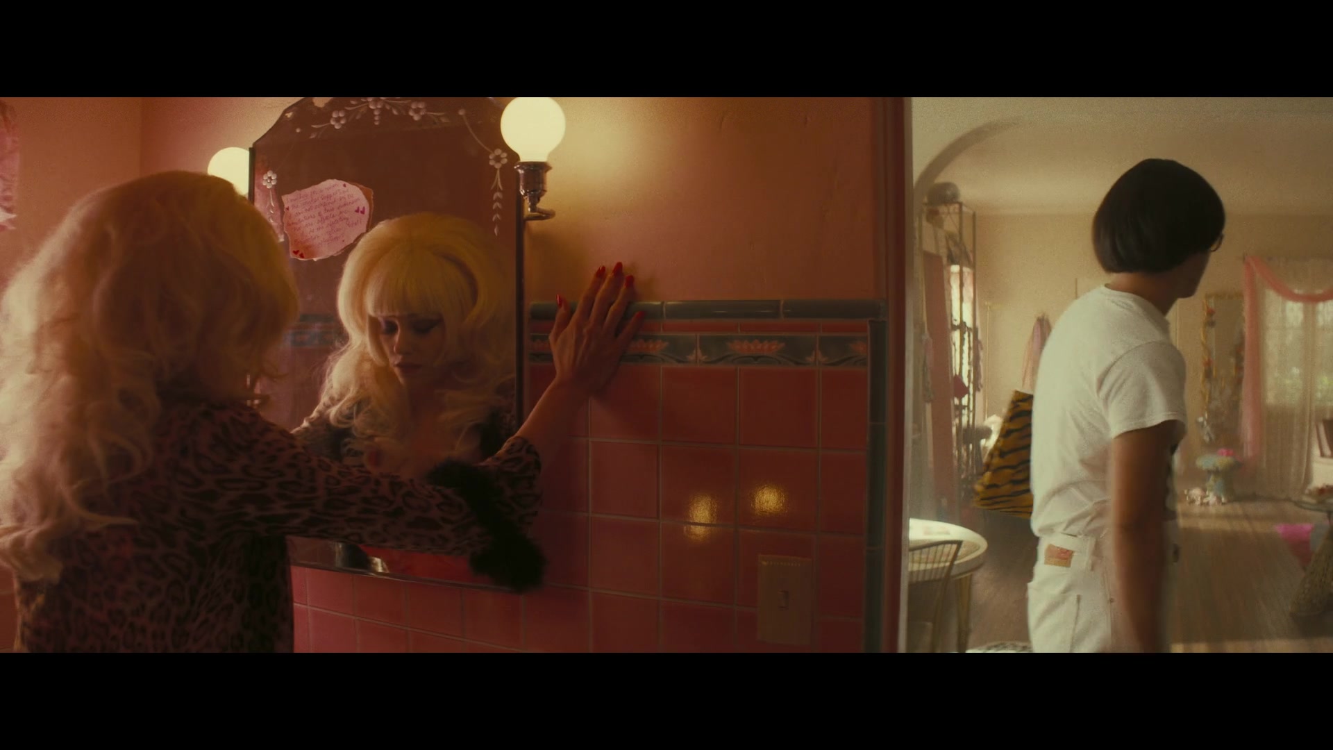 Angelyne_S01E03_Glow_in_the_Dark_Queen_of_the_Universe_1080p_ERW_002975.jpg