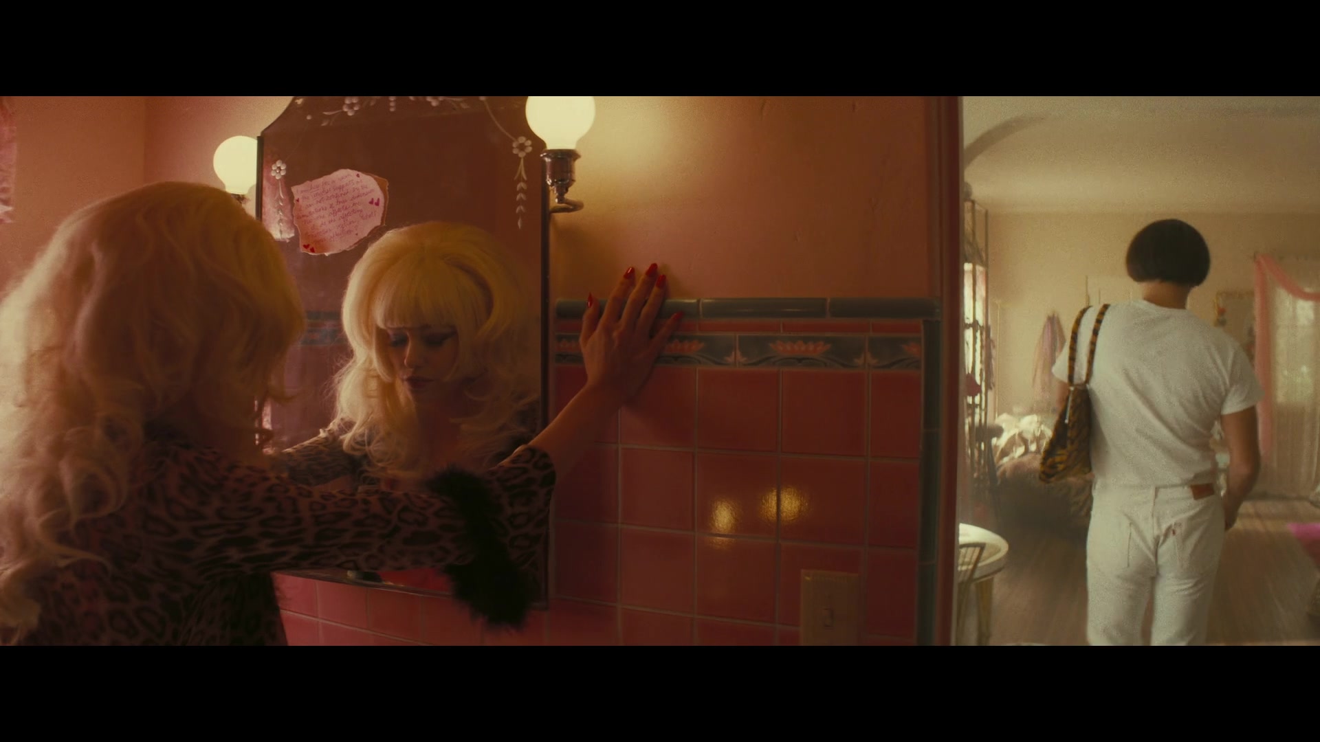 Angelyne_S01E03_Glow_in_the_Dark_Queen_of_the_Universe_1080p_ERW_002979.jpg