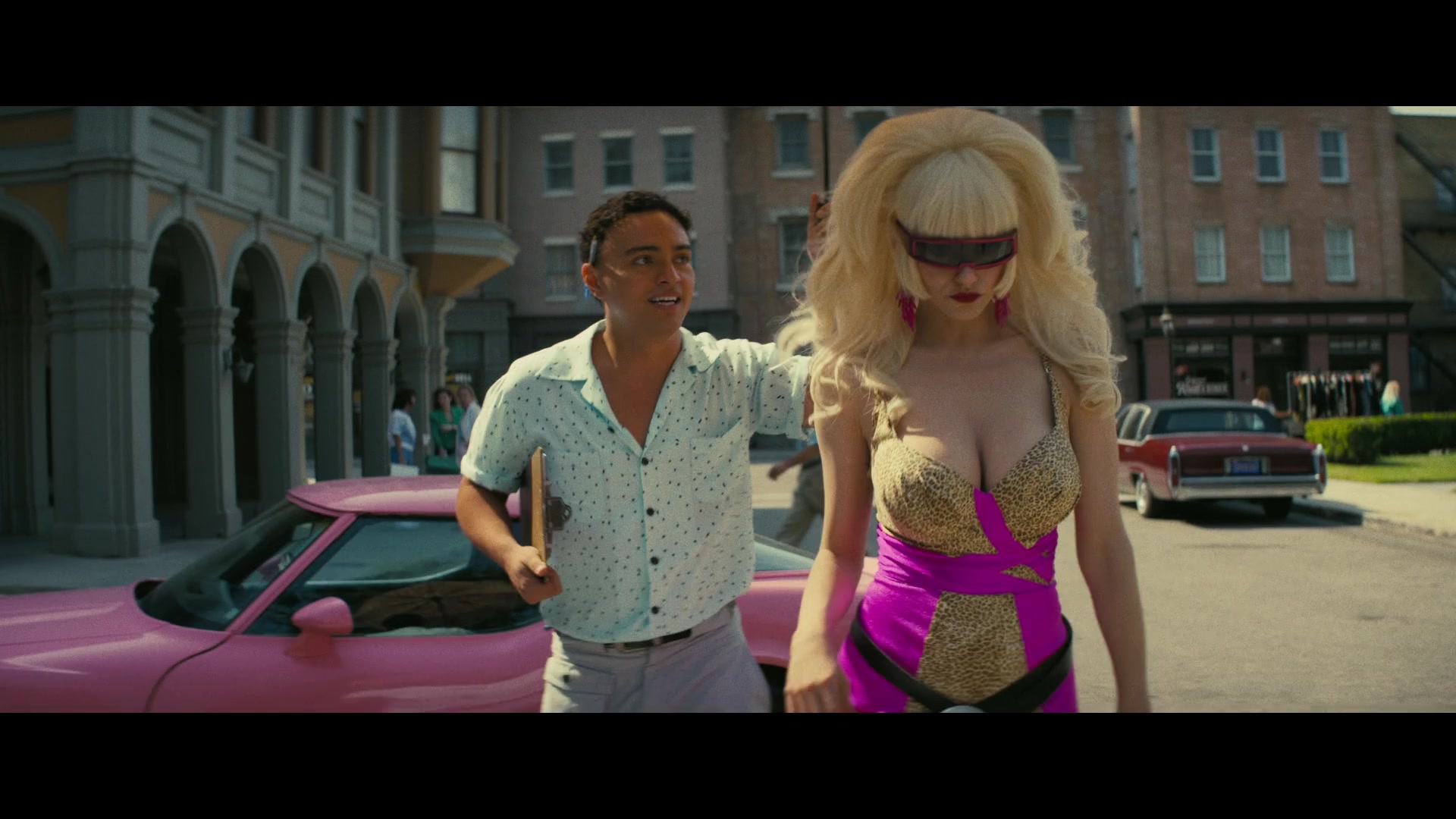 Angelyne_S01E03_Glow_in_the_Dark_Queen_of_the_Universe_1080p_ERW_003779.jpg