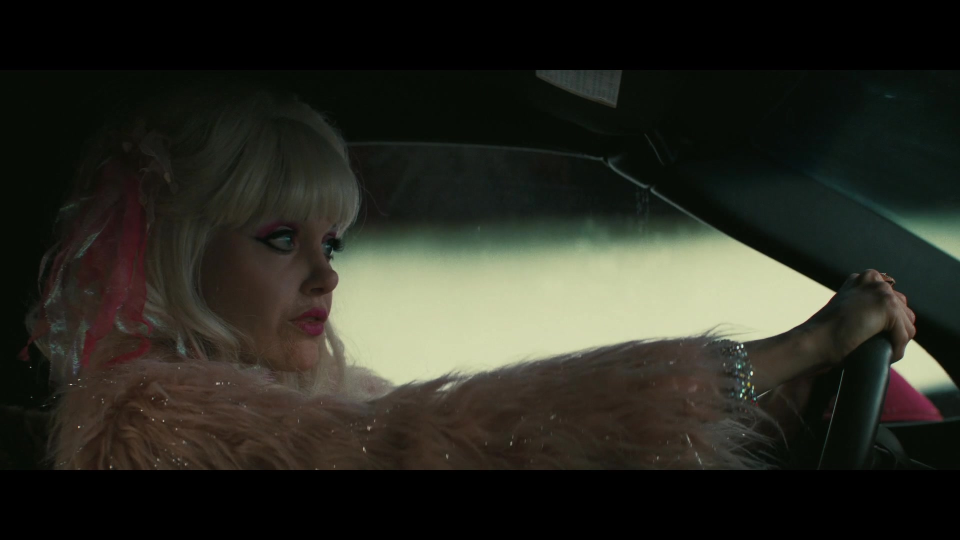 Angelyne_S01E03_Glow_in_the_Dark_Queen_of_the_Universe_1080p_ERW_004211.jpg