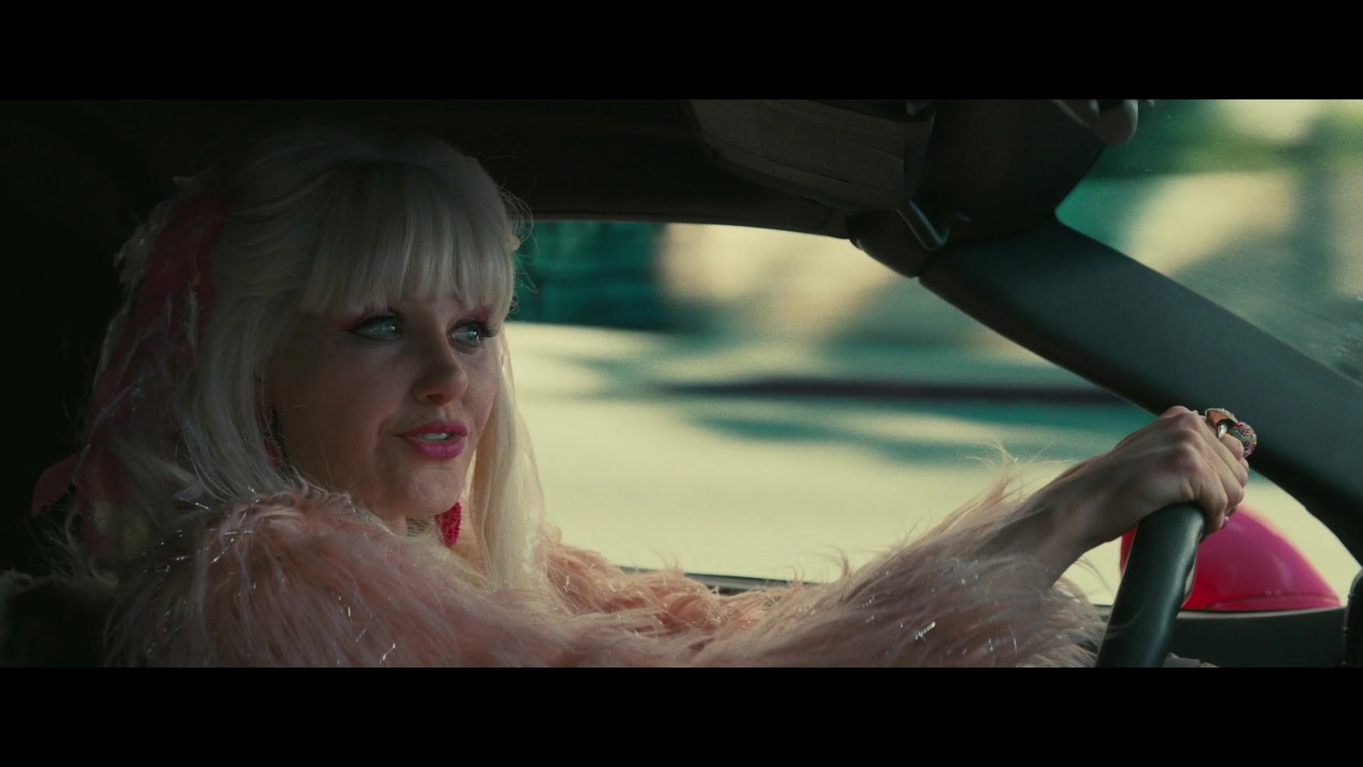 Angelyne_S01E03_Glow_in_the_Dark_Queen_of_the_Universe_1080p_ERW_004393.jpg