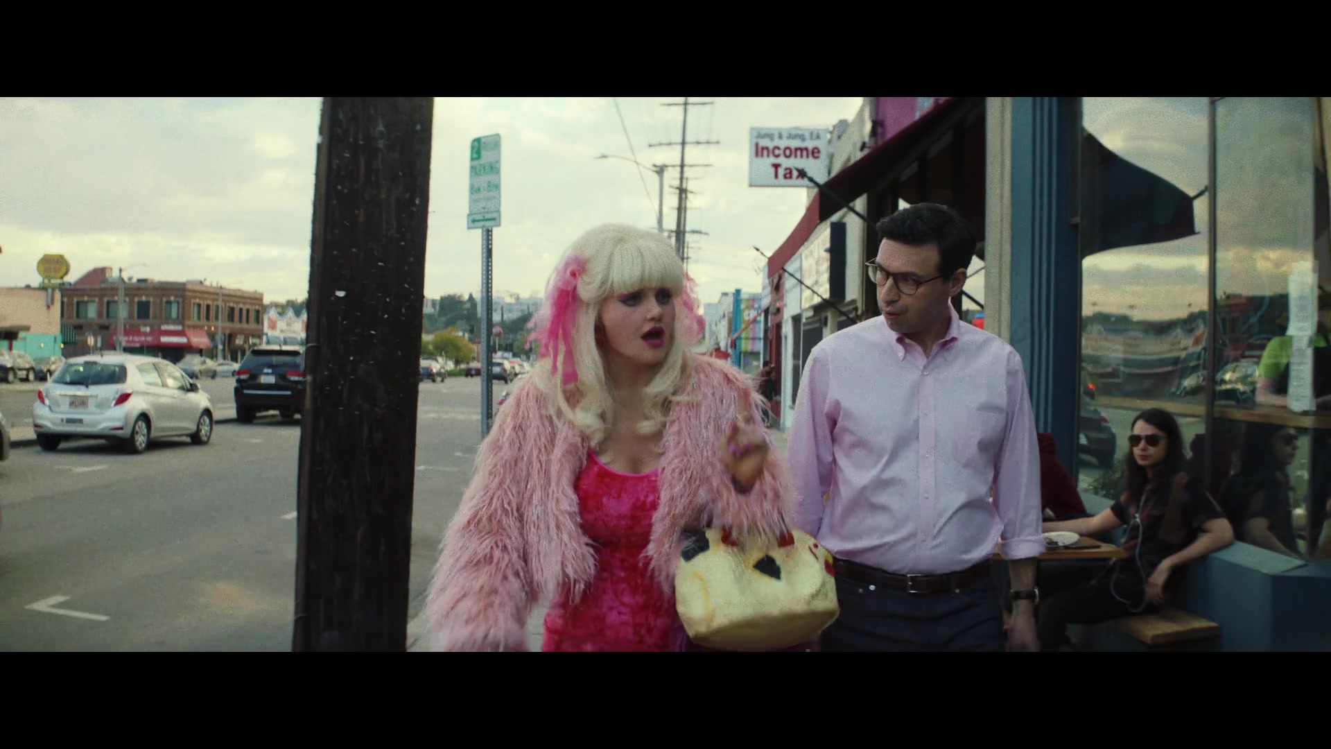 Angelyne_S01E03_Glow_in_the_Dark_Queen_of_the_Universe_1080p_ERW_004578.jpg