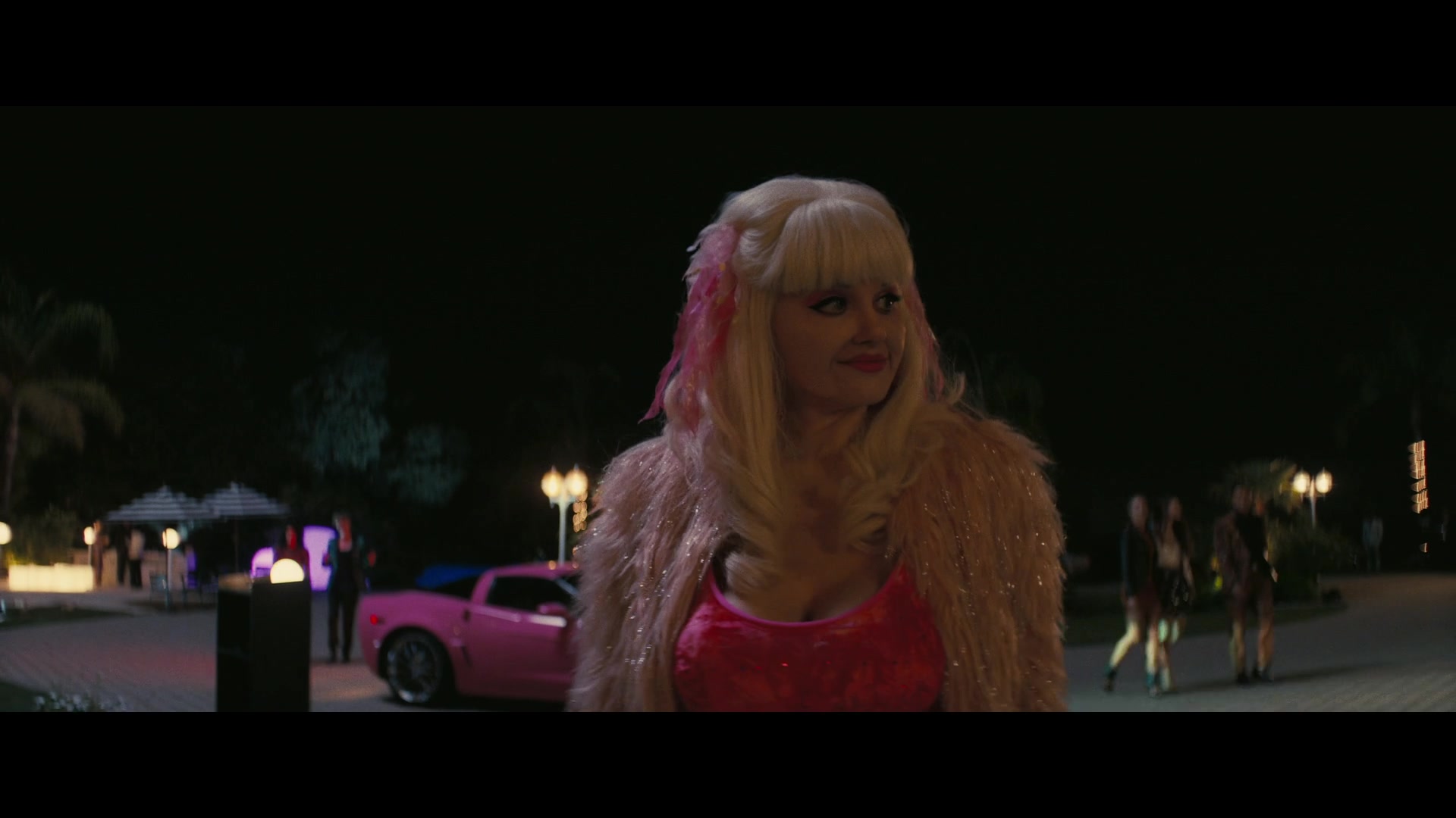Angelyne_S01E03_Glow_in_the_Dark_Queen_of_the_Universe_1080p_ERW_004813.jpg