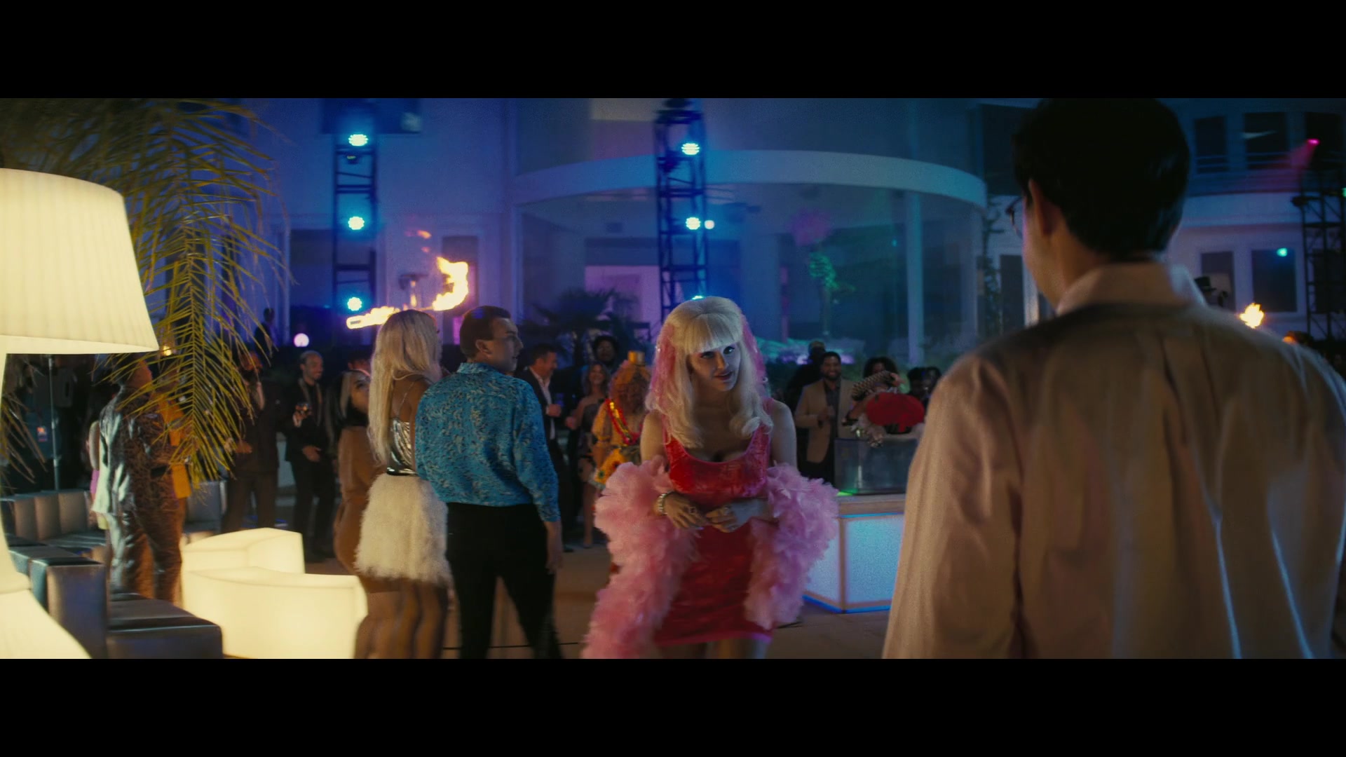Angelyne_S01E03_Glow_in_the_Dark_Queen_of_the_Universe_1080p_ERW_005201.jpg