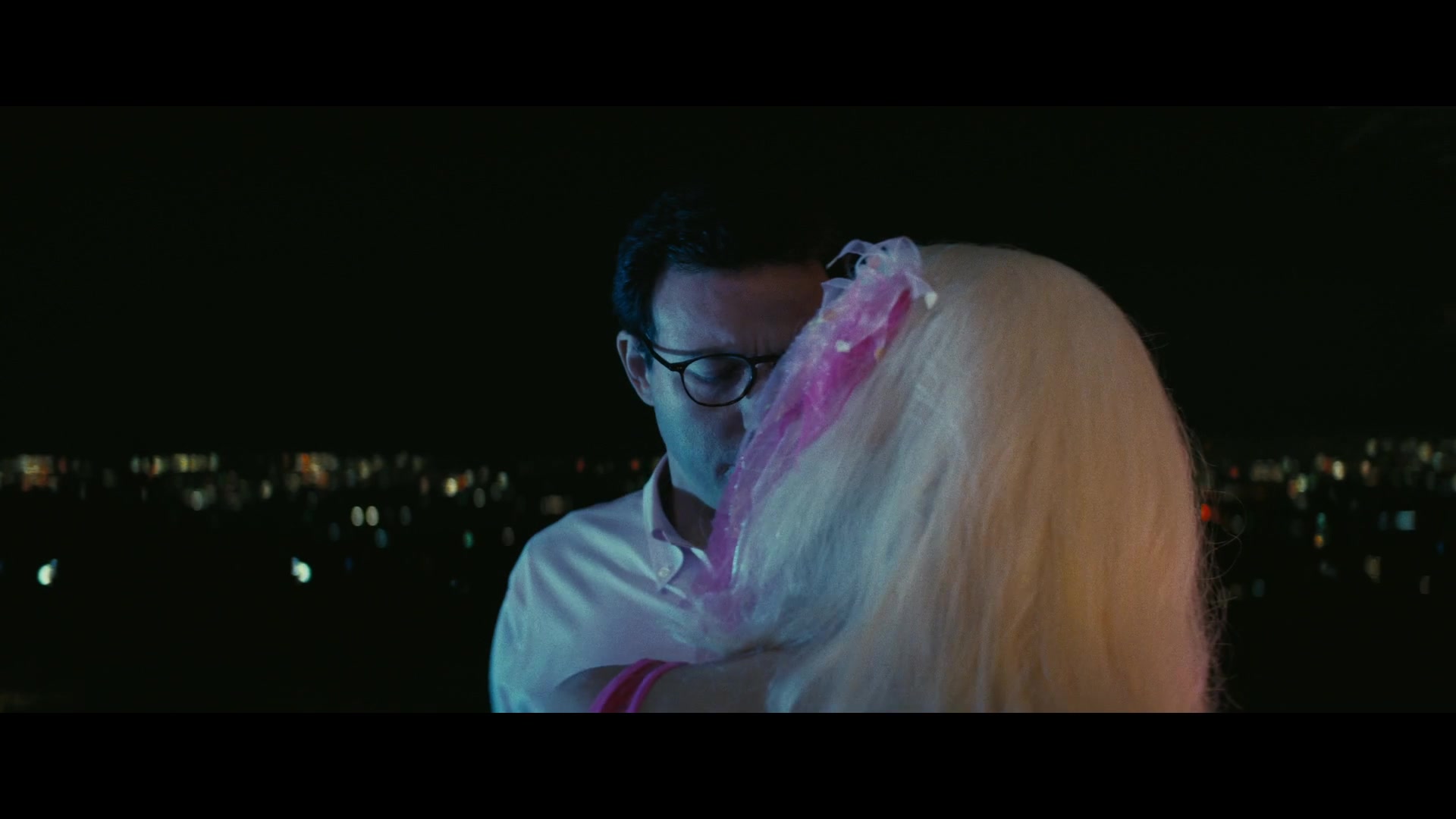 Angelyne_S01E03_Glow_in_the_Dark_Queen_of_the_Universe_1080p_ERW_005270.jpg