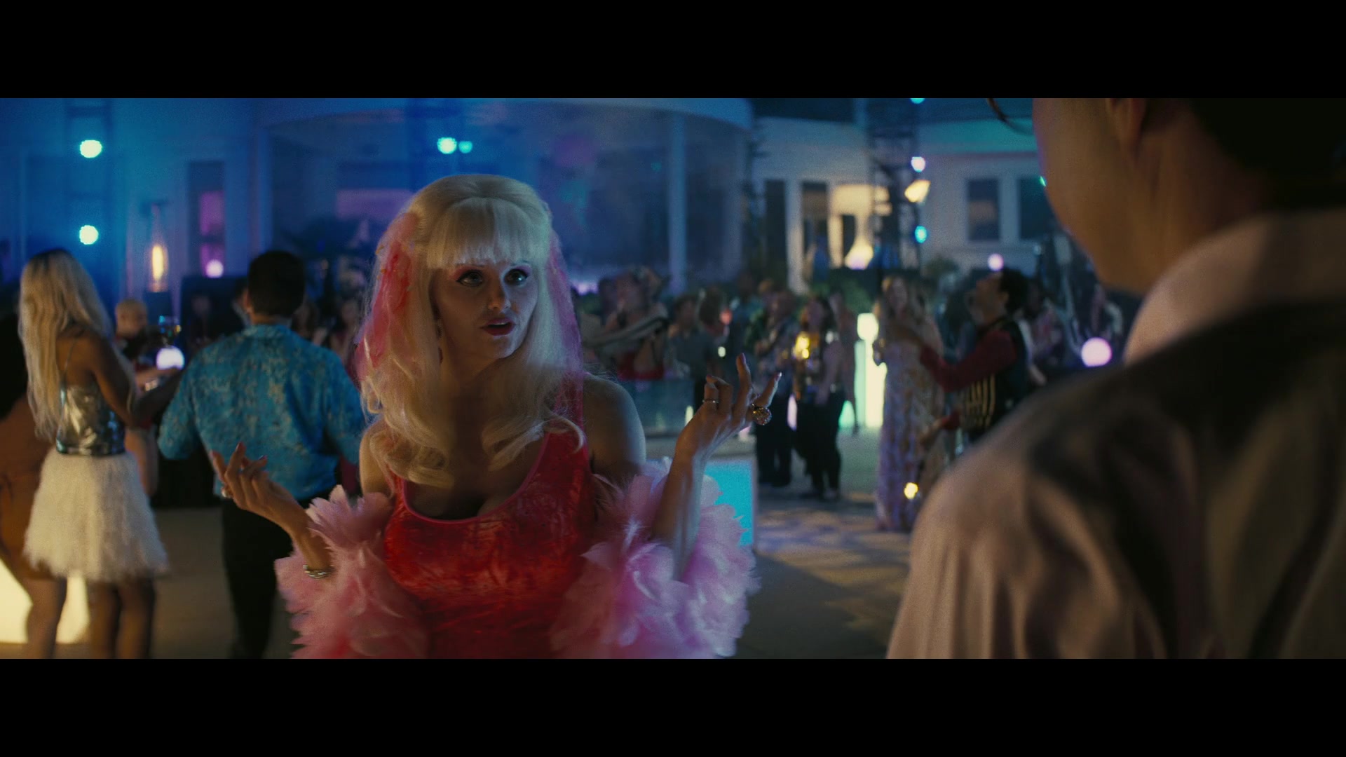 Angelyne_S01E03_Glow_in_the_Dark_Queen_of_the_Universe_1080p_ERW_005300.jpg