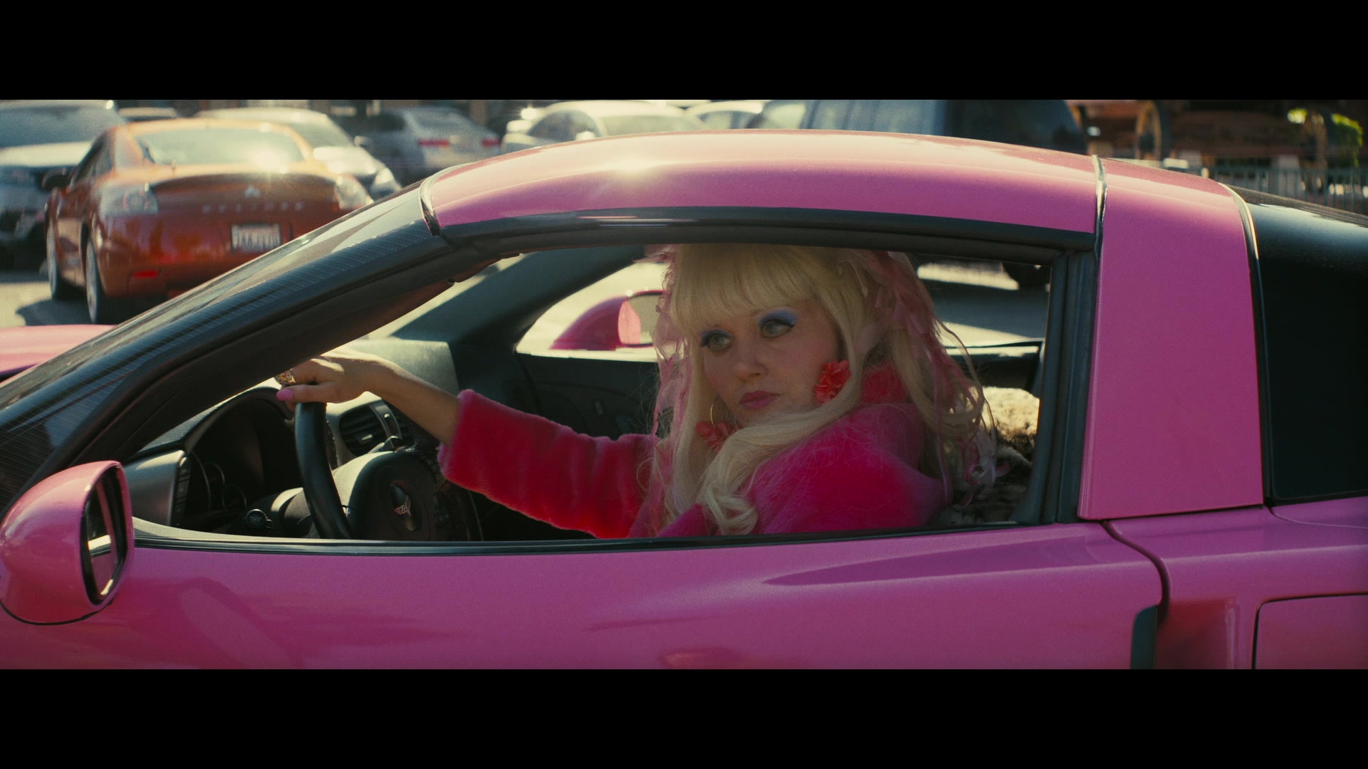 Angelyne_S01E04_The_Tease_1080p_ERW_003053.jpg