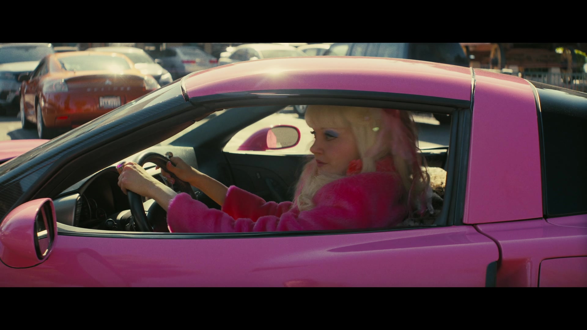 Angelyne_S01E04_The_Tease_1080p_ERW_003210.jpg
