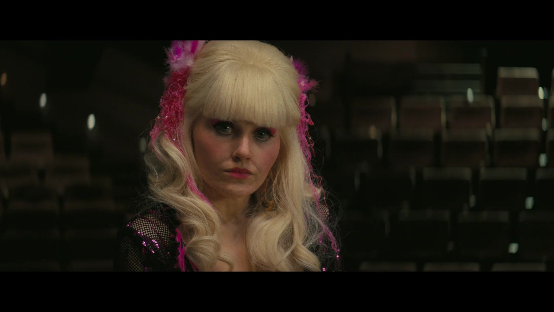 Angelyne_S01E04_The_Tease_1080p_ERW_003837.jpg