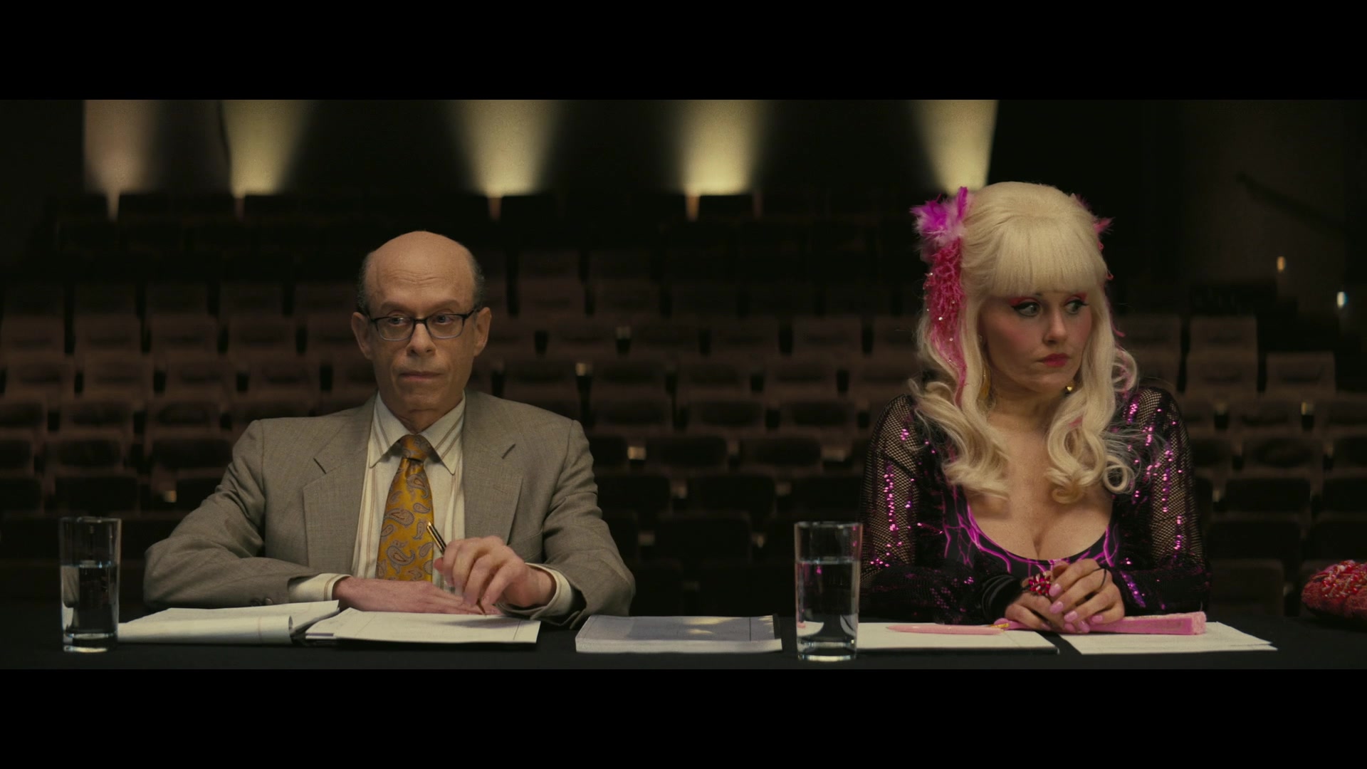 Angelyne_S01E04_The_Tease_1080p_ERW_003851.jpg