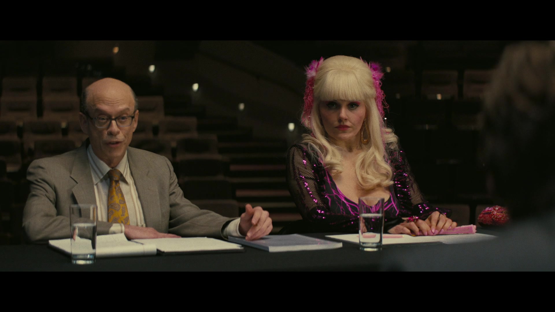 Angelyne_S01E04_The_Tease_1080p_ERW_005198.jpg