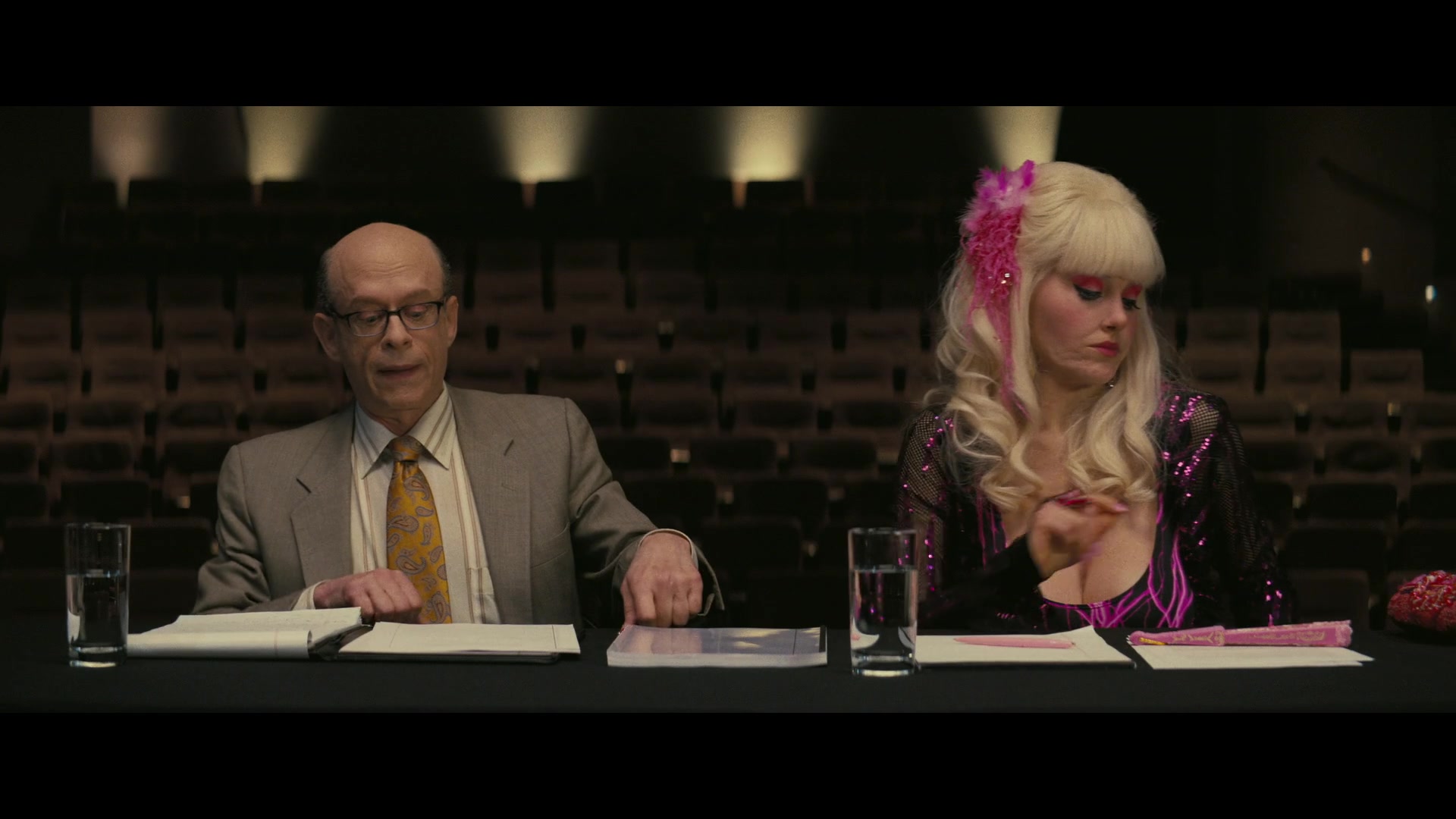 Angelyne_S01E04_The_Tease_1080p_ERW_005440.jpg