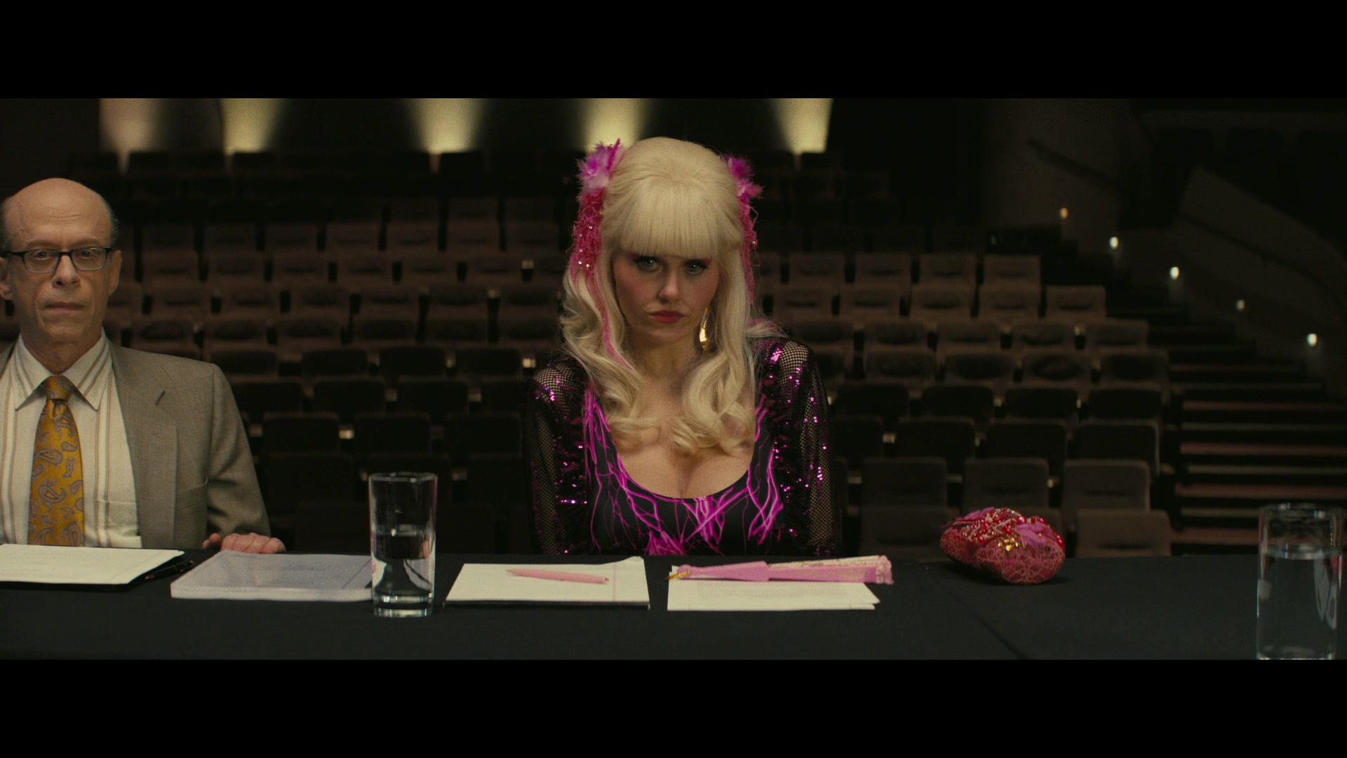Angelyne_S01E04_The_Tease_1080p_ERW_005498.jpg